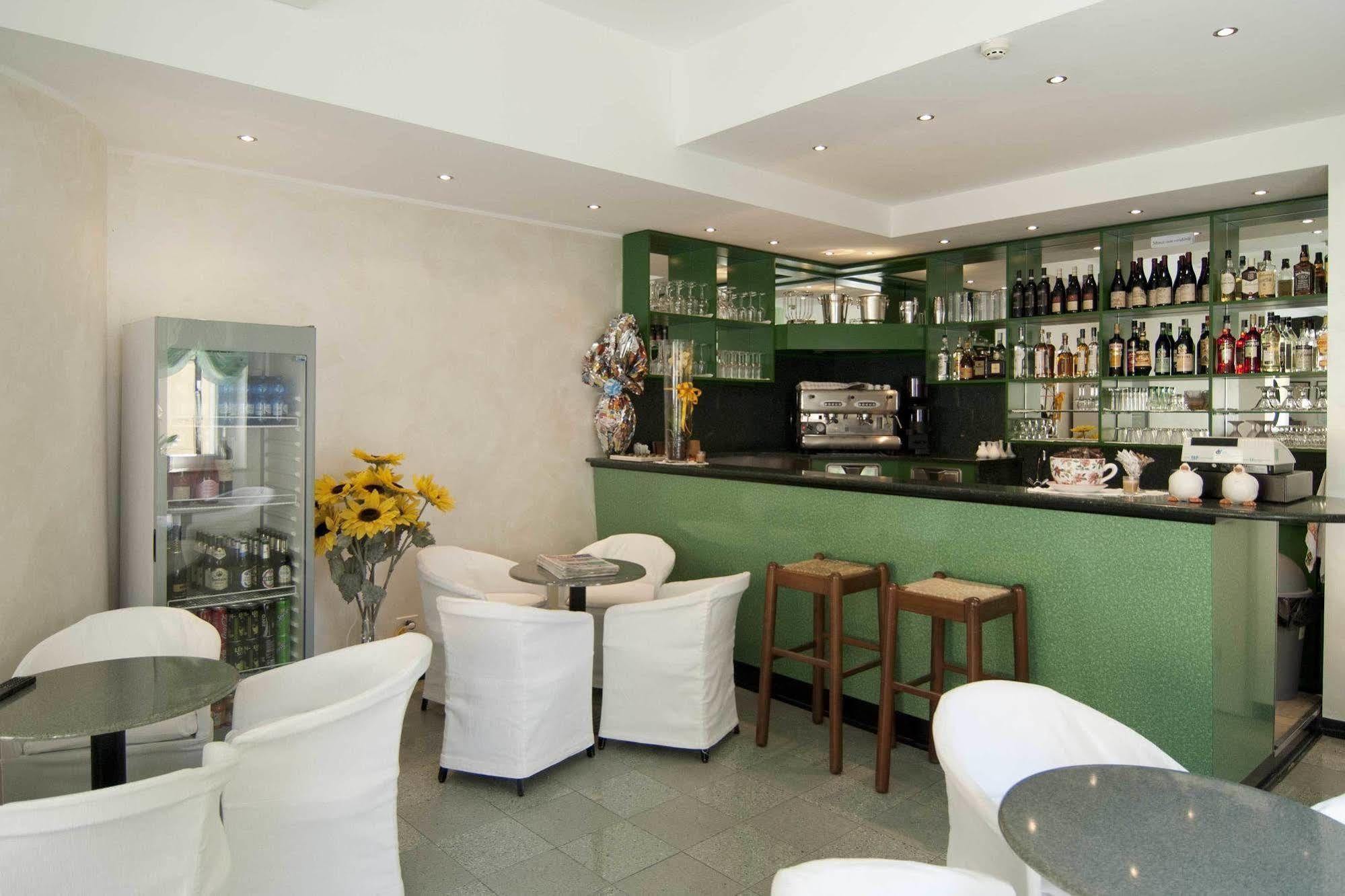Hotel Vittoria 2*